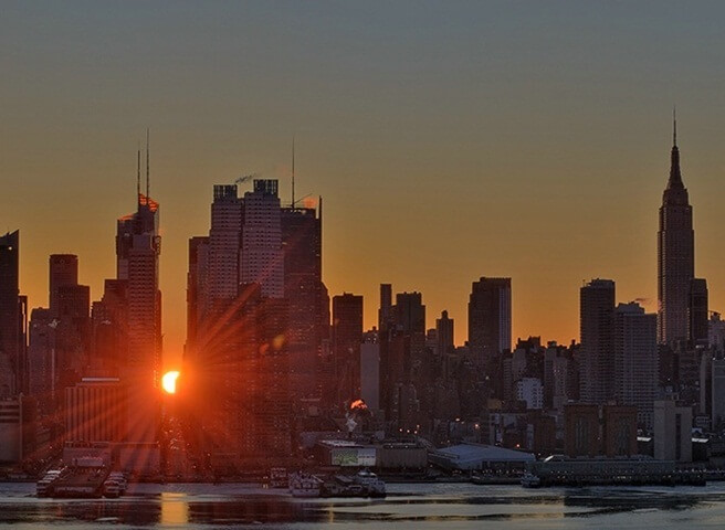 new york skyline sunrise