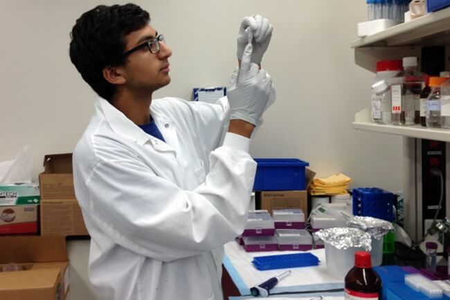 Indian American Student Neil Davey Develops Handheld Device for Cost-effective Malaria Diagnosis