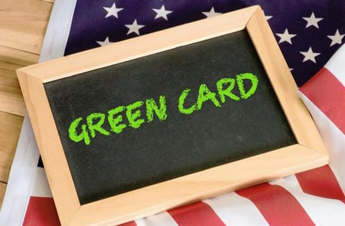US Presidential Advisory Commission Votes to Process All Green Card Applications within 6 Months