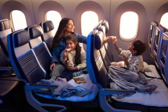 United Relax Row, United Economy seats, Relax Row features, Relax Row booking, United Airlines new Economy seats