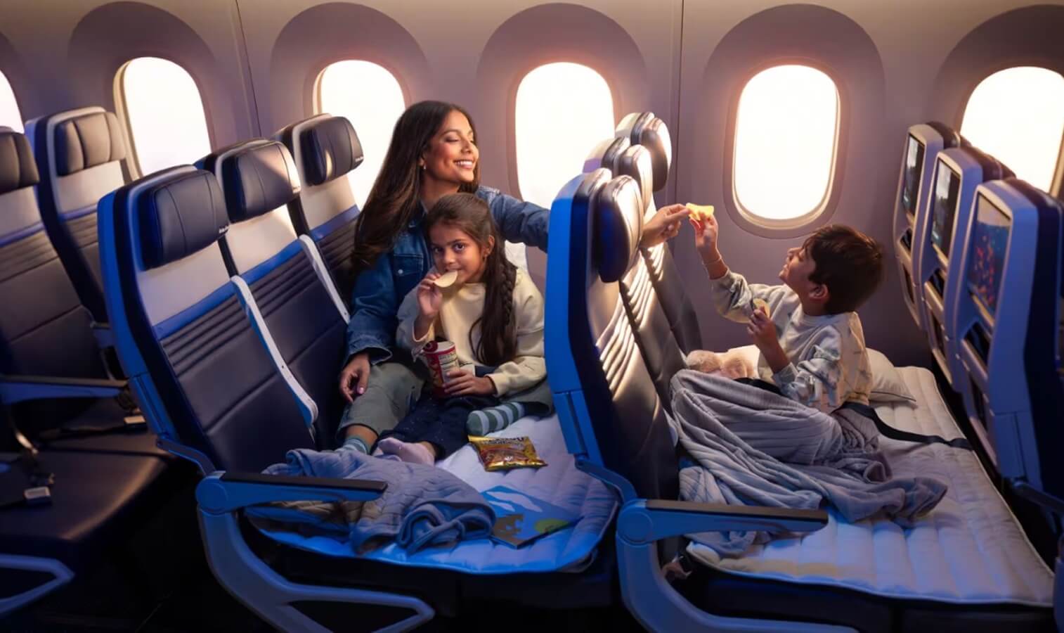 United Relax Row, United Economy seats, Relax Row features, Relax Row booking, United Airlines new Economy seats