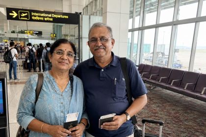 parents travel to USA, travel checklist for Indian parents, how to plan parents' travel to USA, US immigration tips for Indian parents, baggage packing tips, travel safety checklist