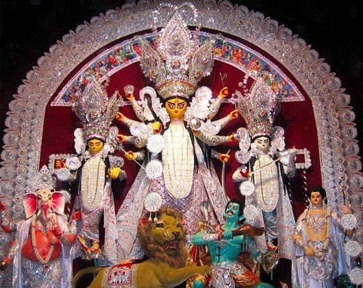 overview-of-durga-puja-celebration-in-kolkata.jpg